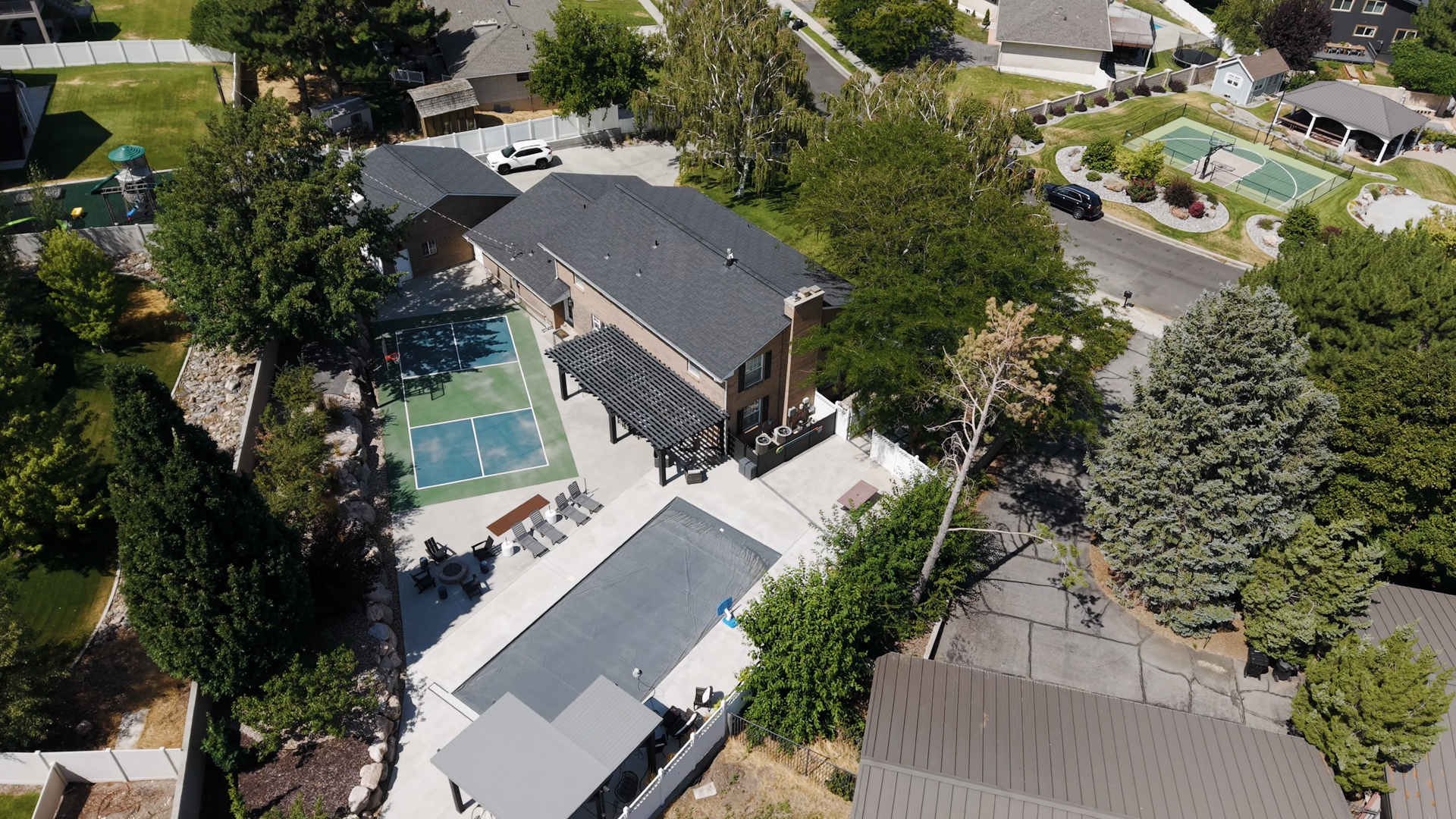 Multifamily complex — Roy — Roy, UT